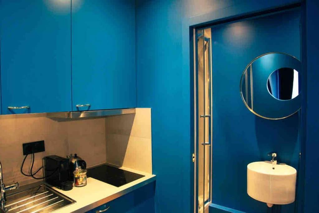 Eiffel Tower Romantic View Apartment Париж Екстериор снимка