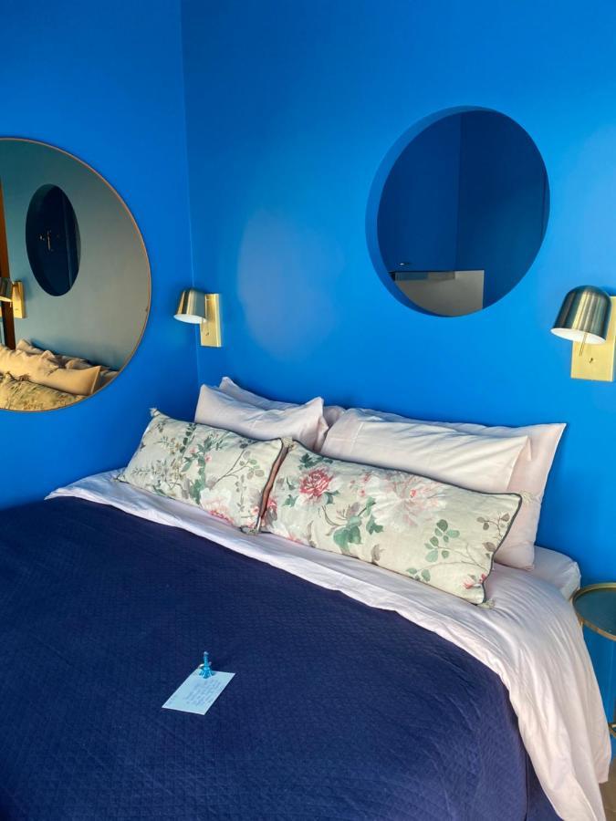 Eiffel Tower Romantic View Apartment Париж Екстериор снимка